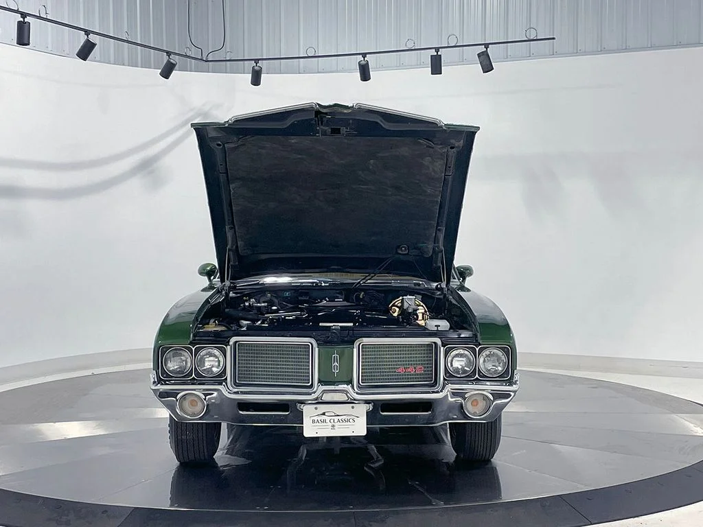 Used 1972  Oldsmobile  image 32