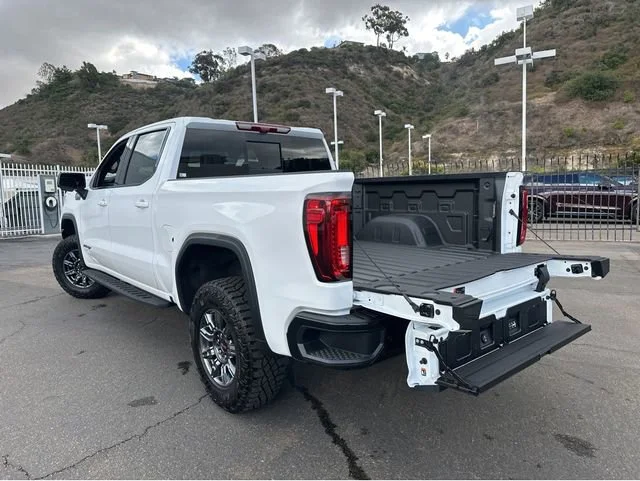 2026 GMC Sierra 1500 AT4X - Photo 32
