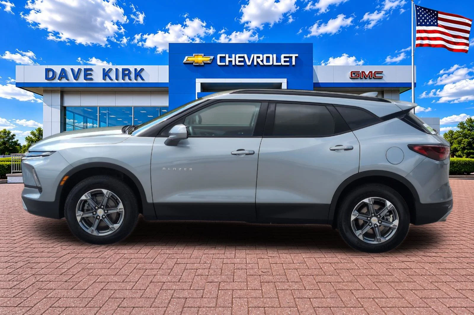 Used 2024 Sterling Gray Metallic Chevrolet 2LT image 6