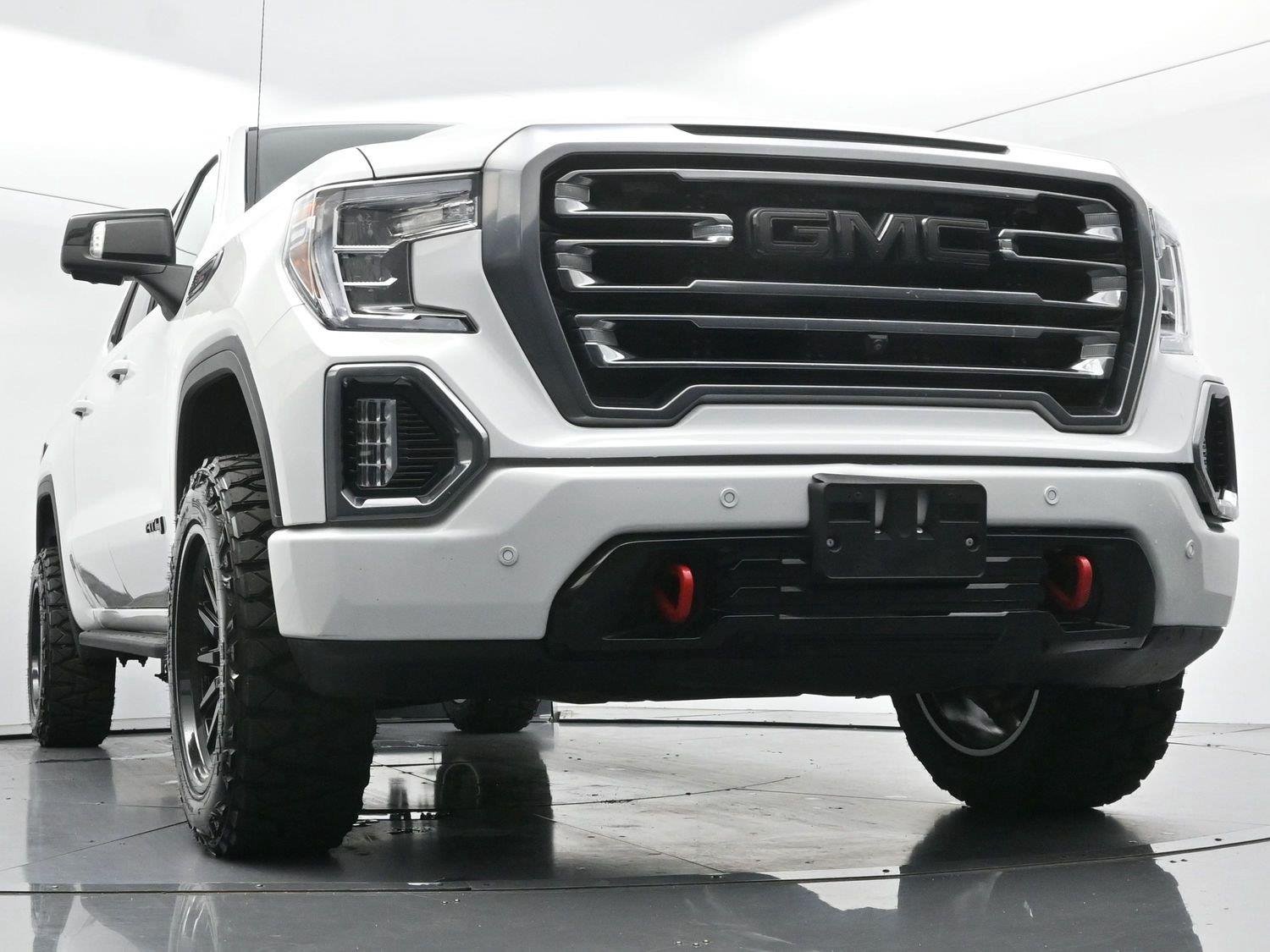 Used 2021 Summit White GMC AT4 image 46