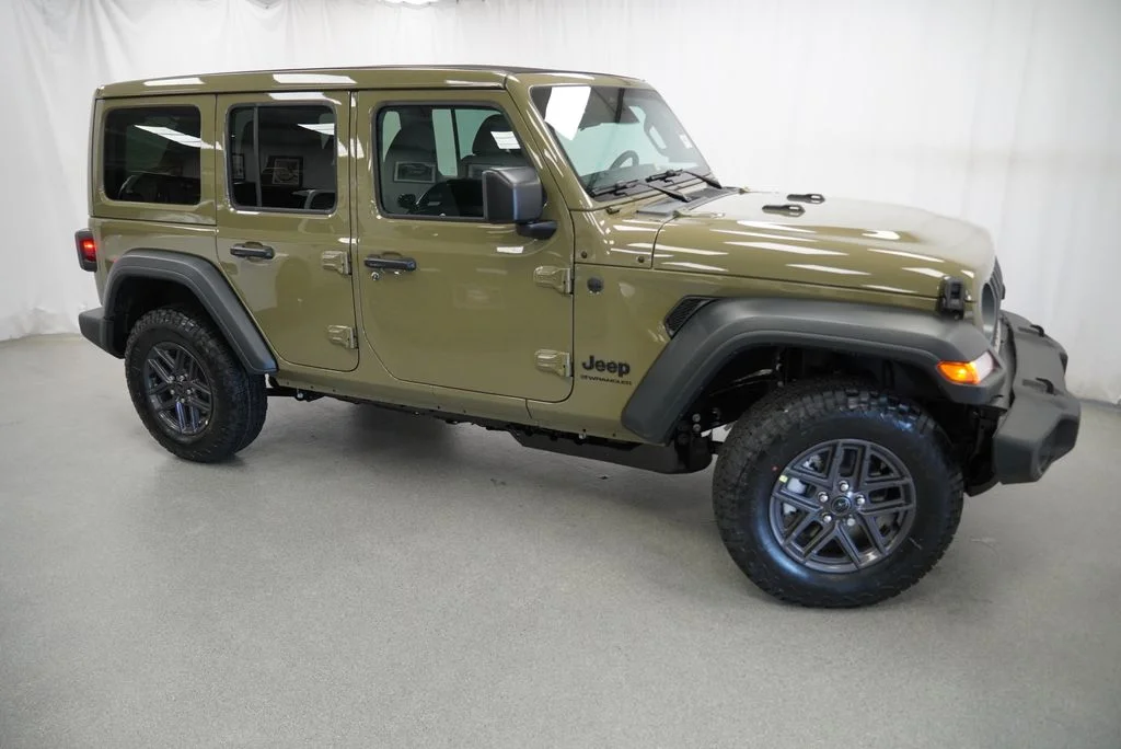 New 2027 41 Paint Jeep Sport image 9