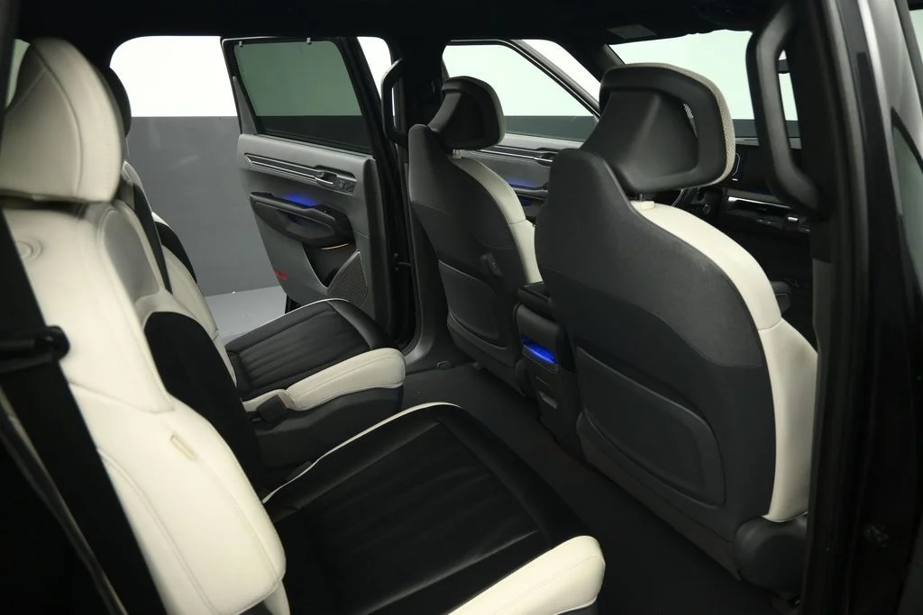 Certified Used 2024 Gray Kia GT-Line image 59