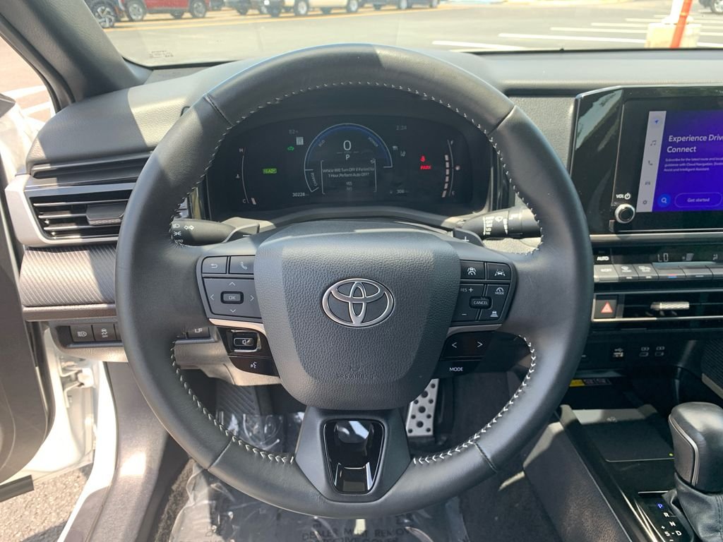 Used 2025 White Toyota SE image 15