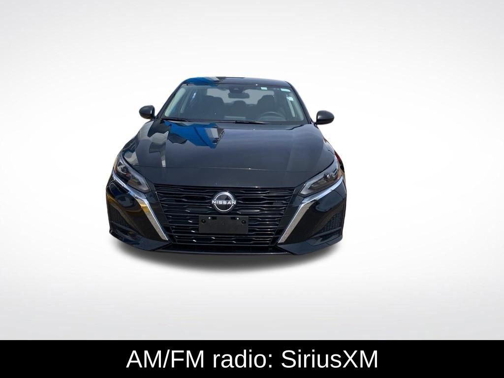 Used 2025 Nissan Altima SV with VIN 1N4BL4DV4SN385751 for sale in Monticello, Minnesota