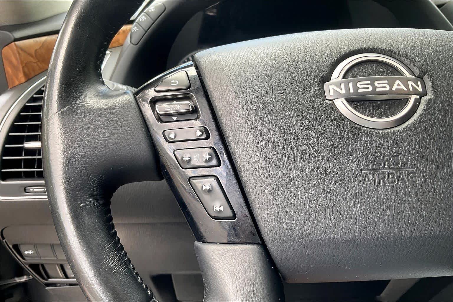 Used 2022 Gun Metallic Nissan SL image 19