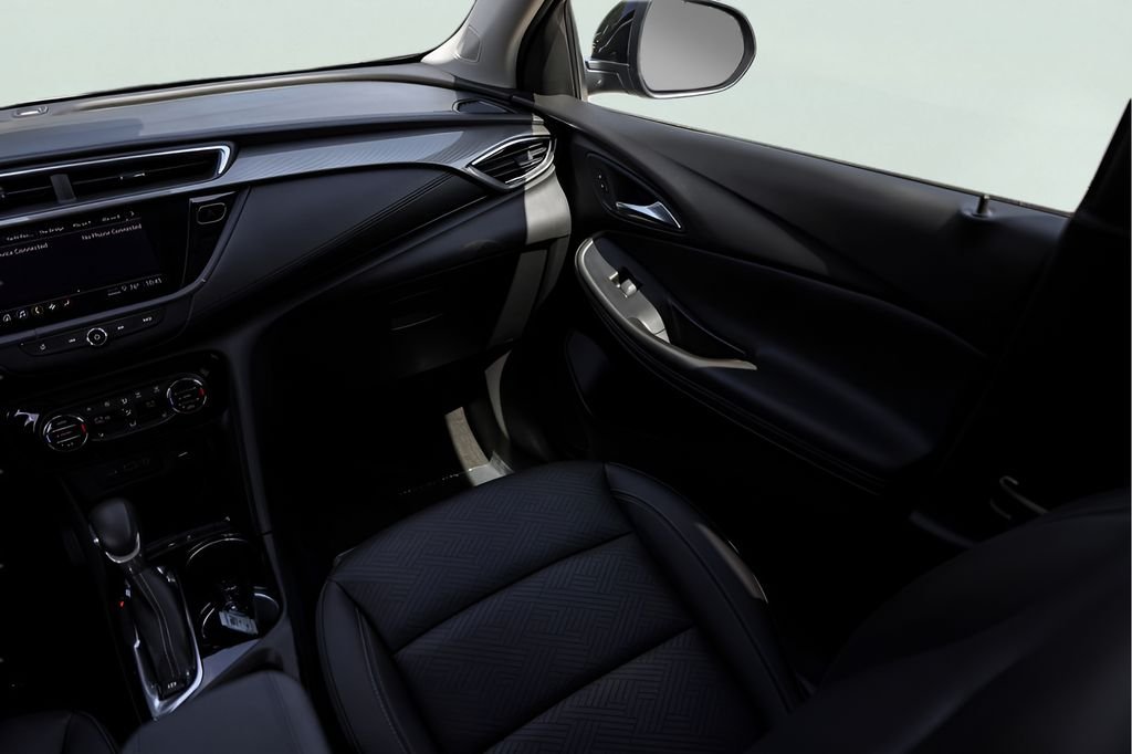 Used 2023 Black Buick Essence image 31
