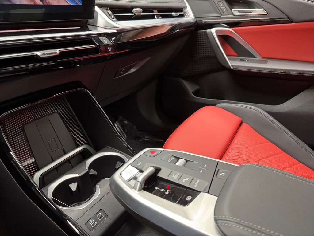 2025 BMW X1 28i - Photo 19