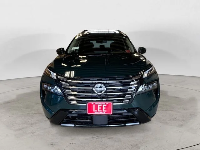 New 2026 Black Nissan Platinum image 8