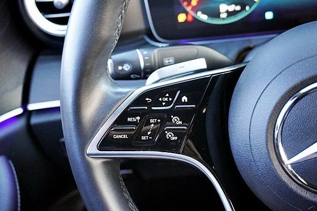 Used 2022  Mercedes-Benz E 350 image 33