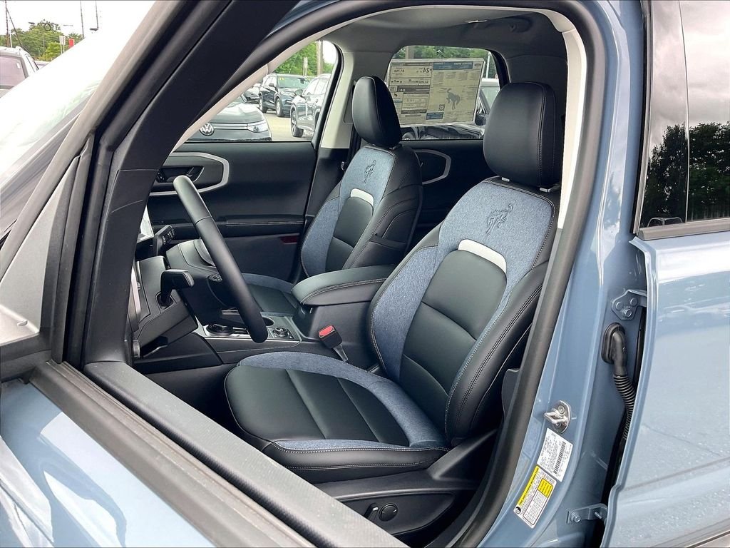 New 2026 Azure Gray Metallic Tri-Coat Ford Outer Banks image 11