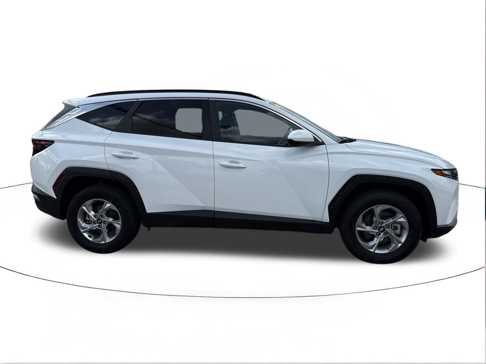 Certified Used 2024 White Pearl Hyundai SEL image 2