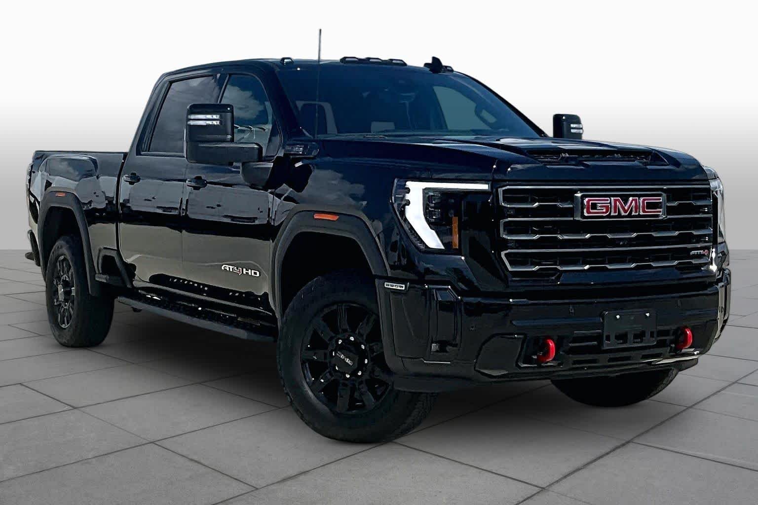 Used 2025 Onyx Black GMC AT4 image 2