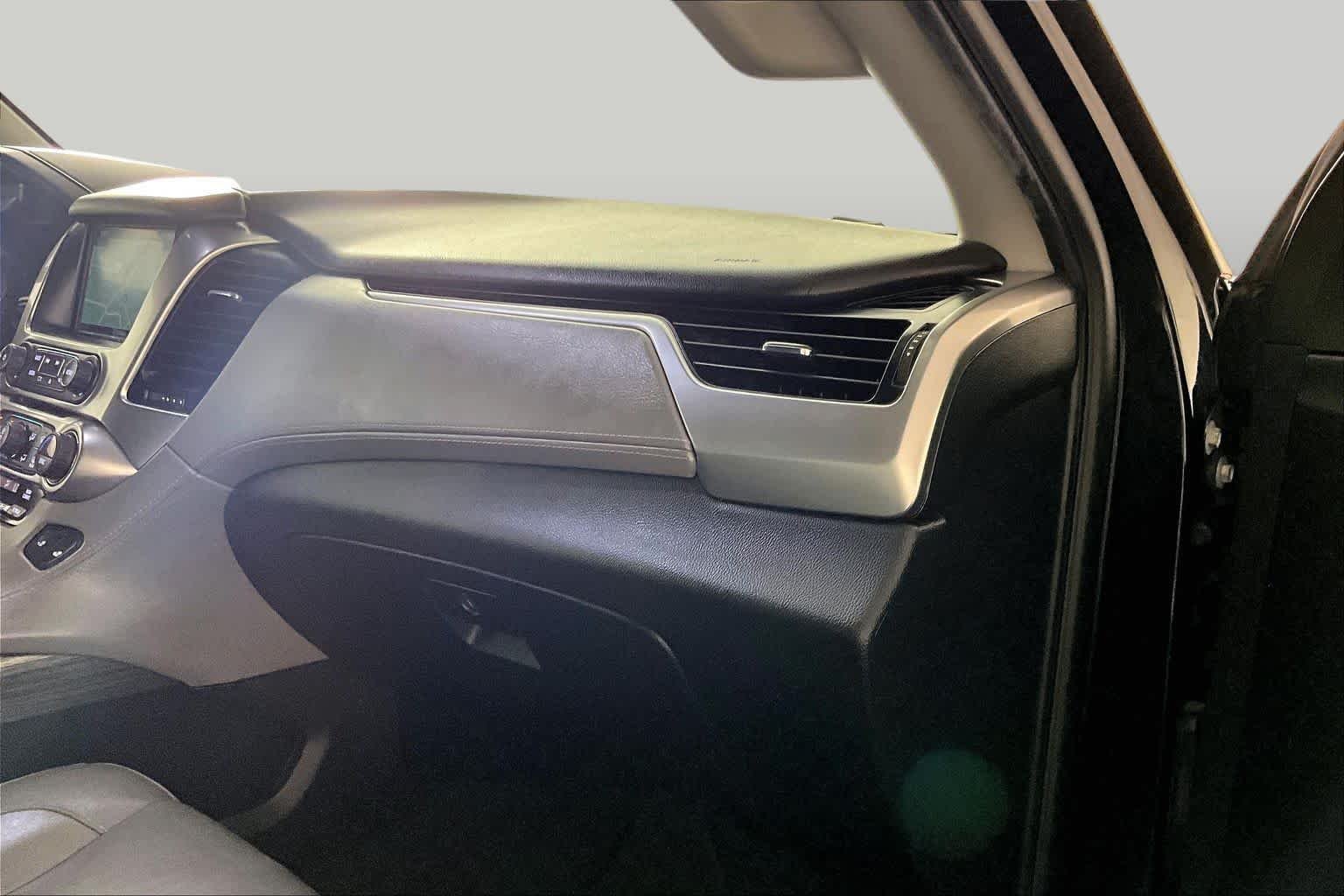 Used 2020 Black Chevrolet LT image 17