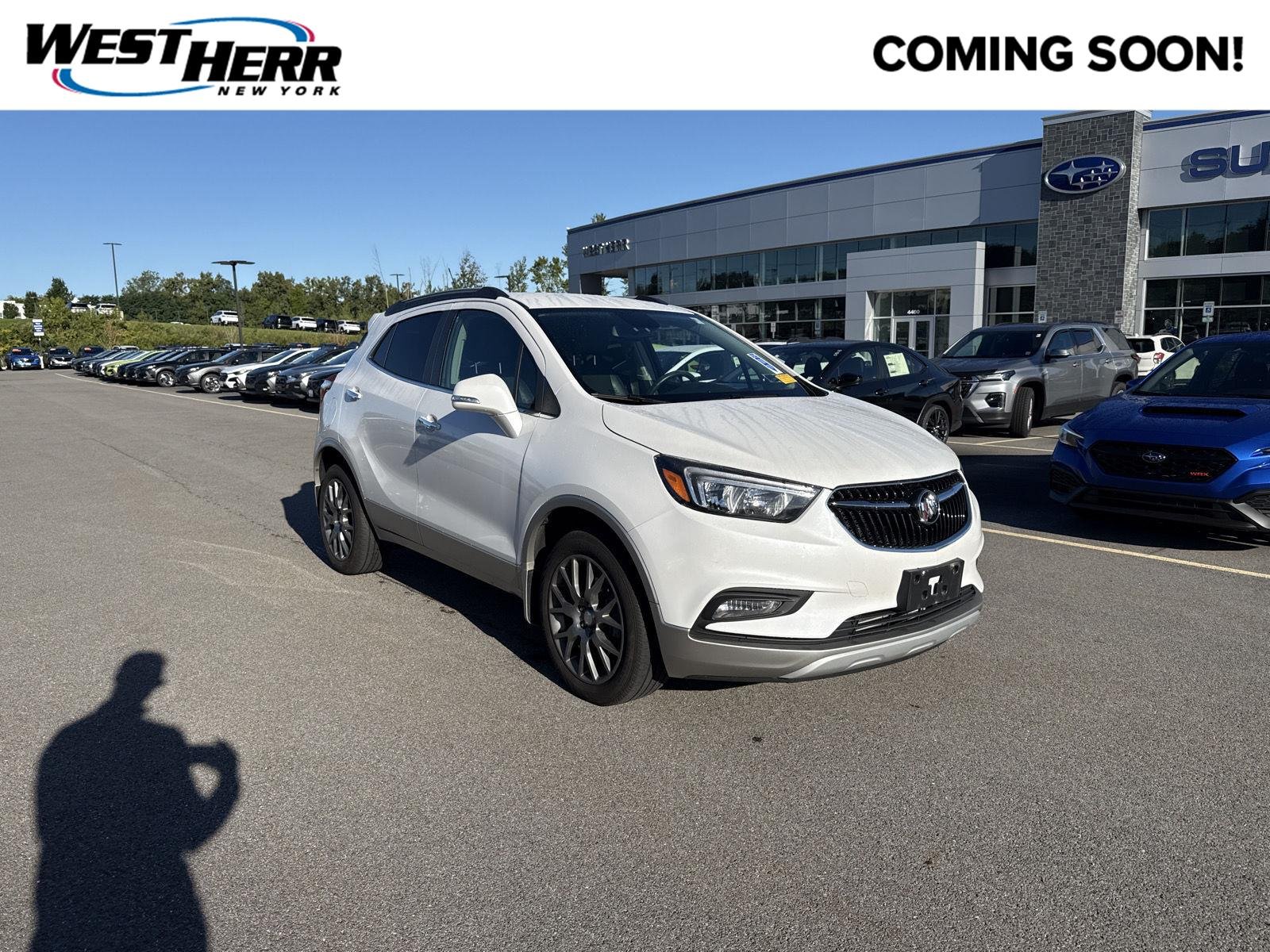 Used 2019 White Frost Tricoat Buick Sport Touring image 1