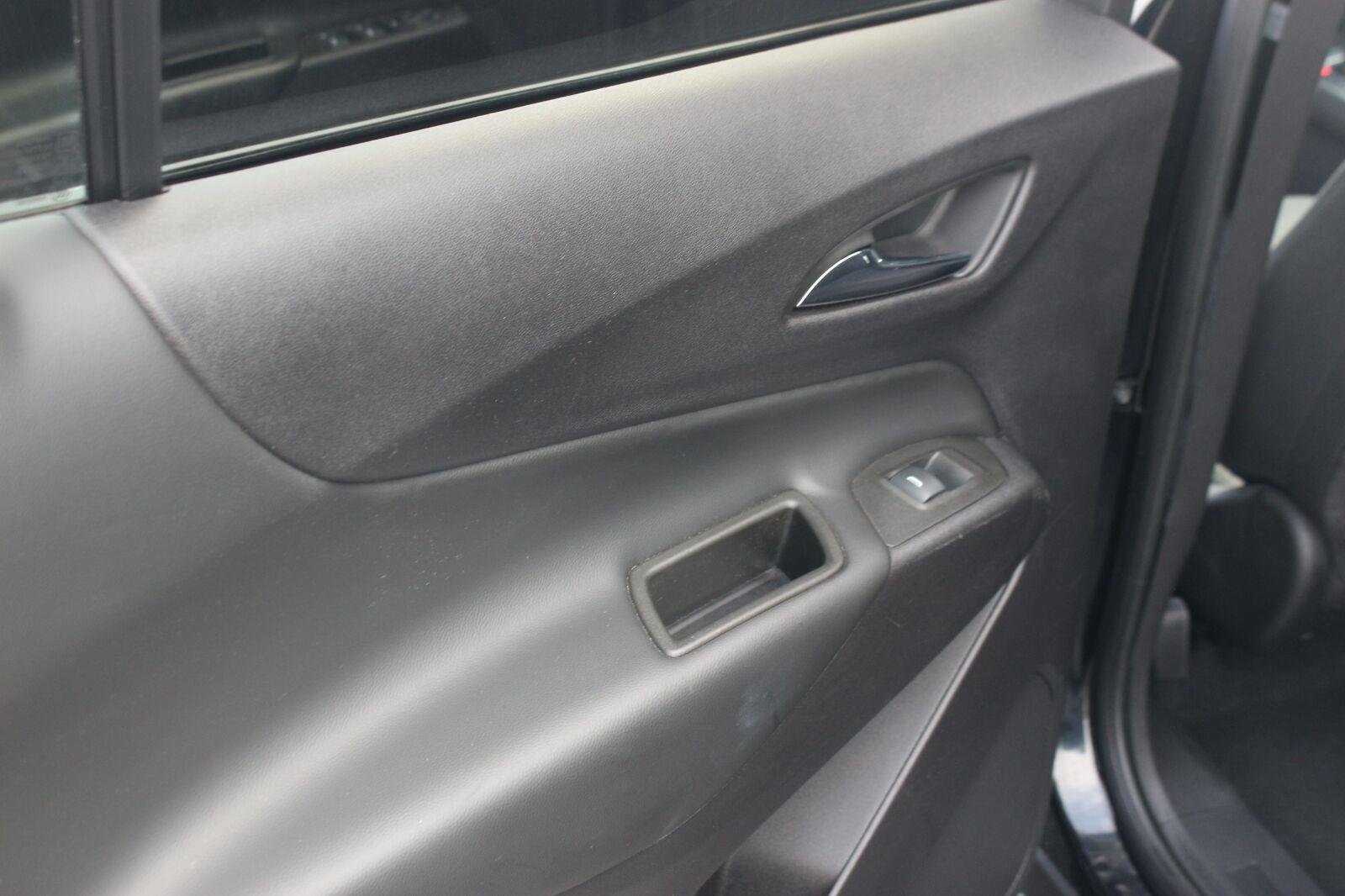 Used 2024 Mosaic Black Metallic Chevrolet LT image 34