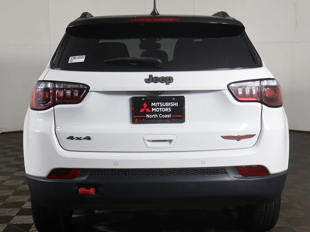 Used 2023 White Jeep Trailhawk image 10