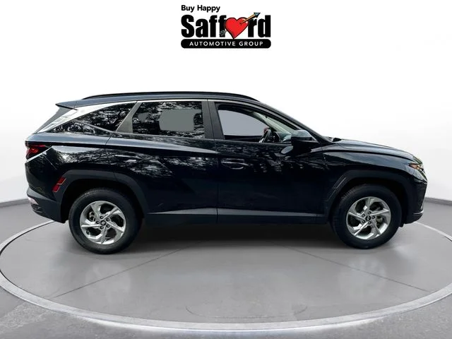 Used 2024 Black Hyundai SEL image 4