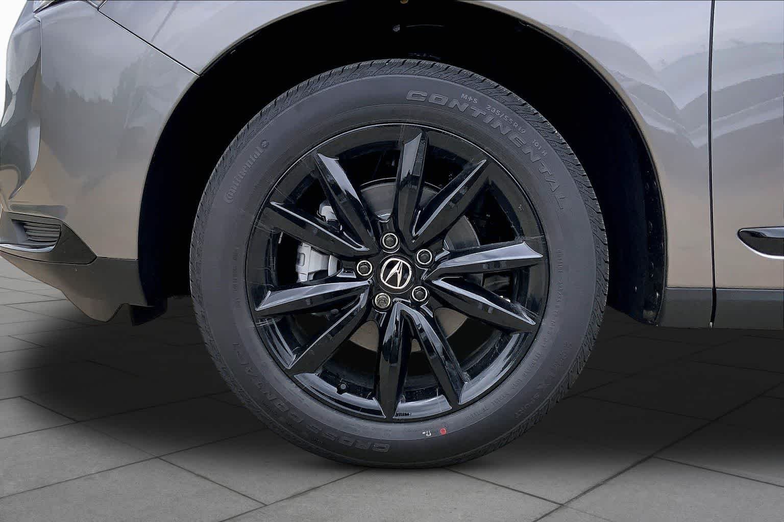New 2026 Liquid Carbon Metallic Acura  image 12