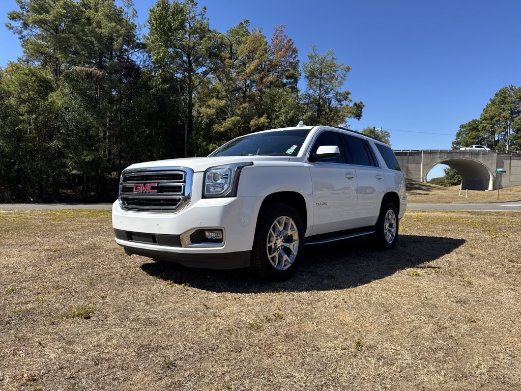 Used 2018 White GMC SLT image 1