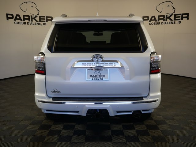 Used 2014 Blizzard Pearl Toyota Limited image 6