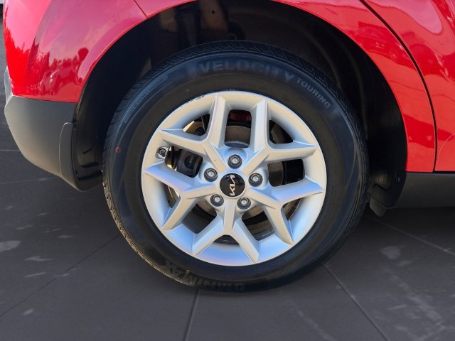 Used 2022 Red Kia LX image 42