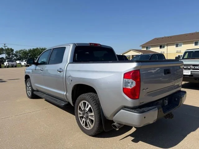 Used 2019 Silver Toyota SR5 image 6