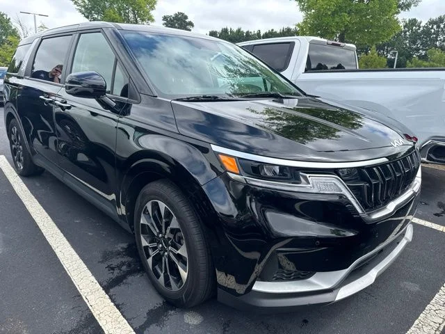 Certified Used 2024 Black Kia EX image 5