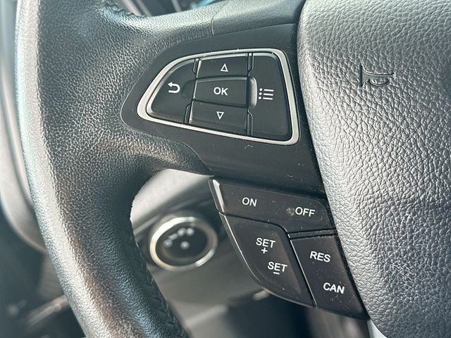 Used 2019 Black Ford SE image 42