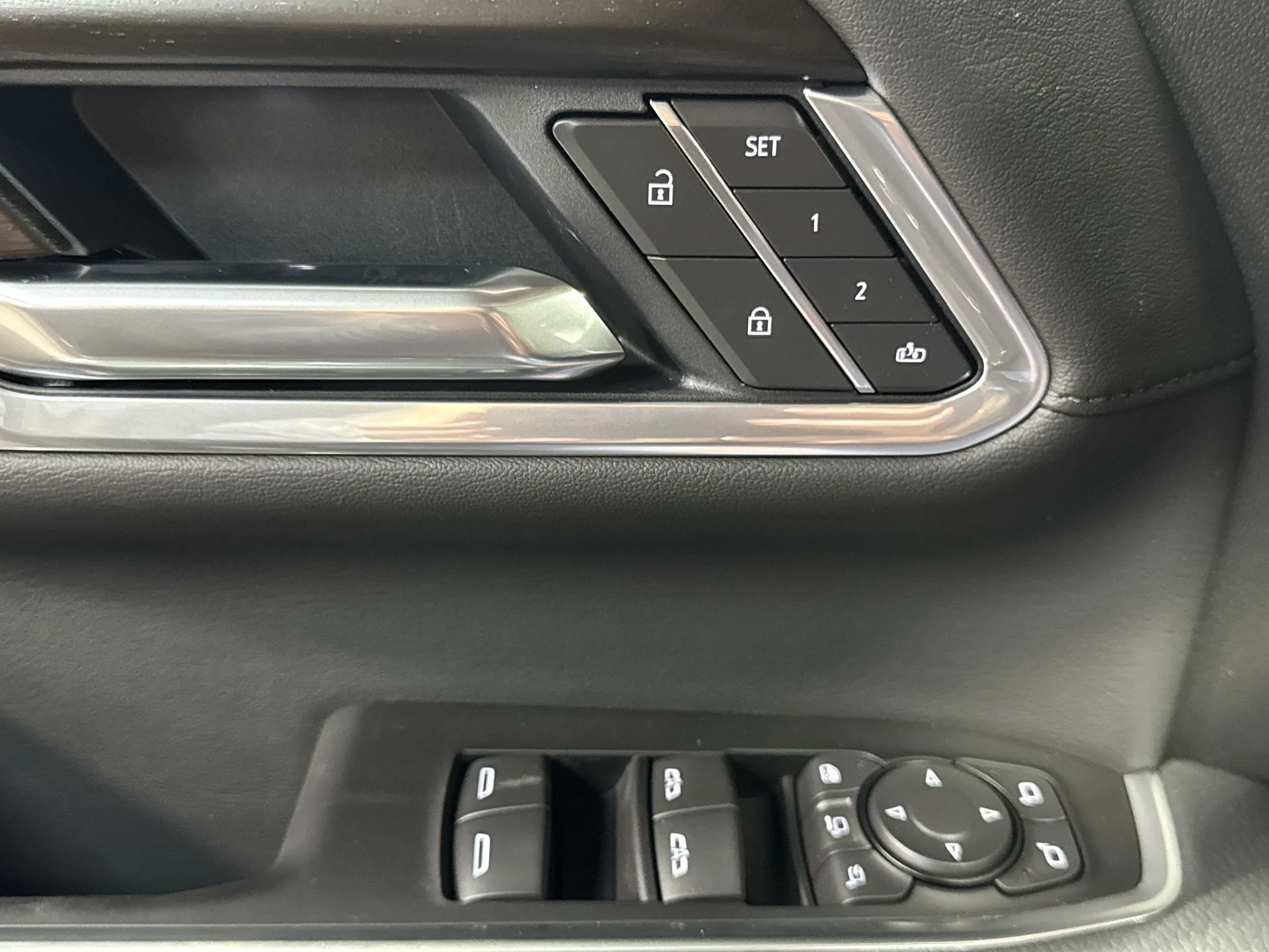 2026 GMC Sierra 3500HD Denali - Photo 61