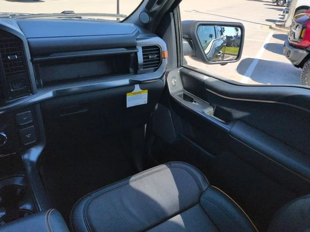 New 2026 Carbonized Gray Metallic Ford Tremor® image 17