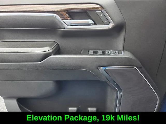 Used 2023 Blue GMC Elevation image 20