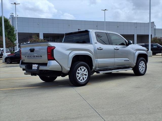 Certified Used 2025 CELESTIAL SILVER Toyota  image 5