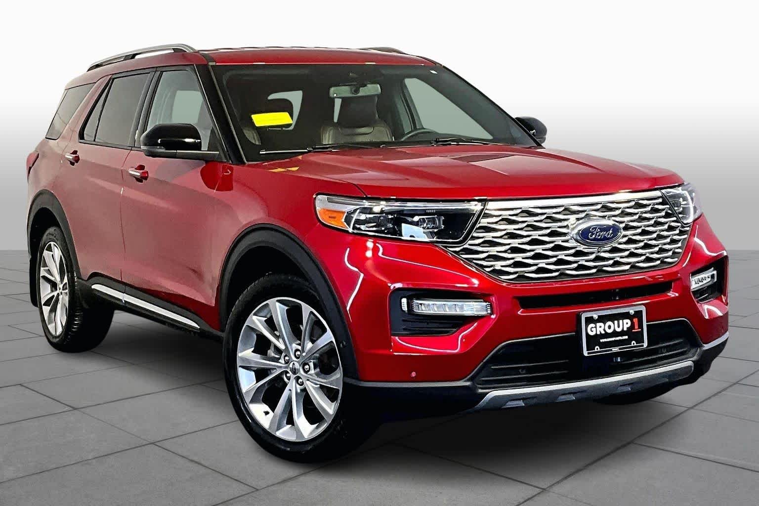 Used 2021 Rapid Red Metallic Tinted Clearcoat Ford Platinum image 4