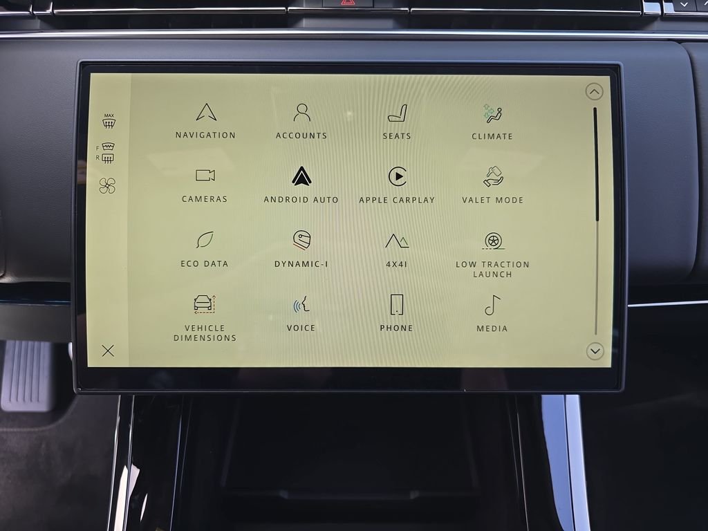 New 2026 Fuji White Land Rover Dynamic SE image 22