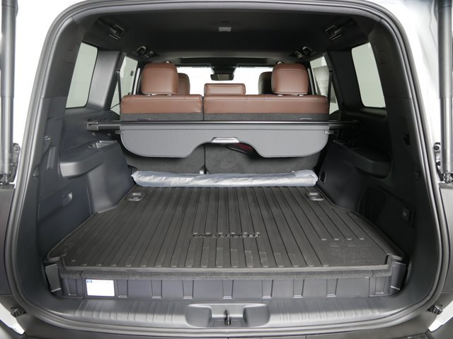New 2027 Ice Cap Toyota Land Cruiser image 14
