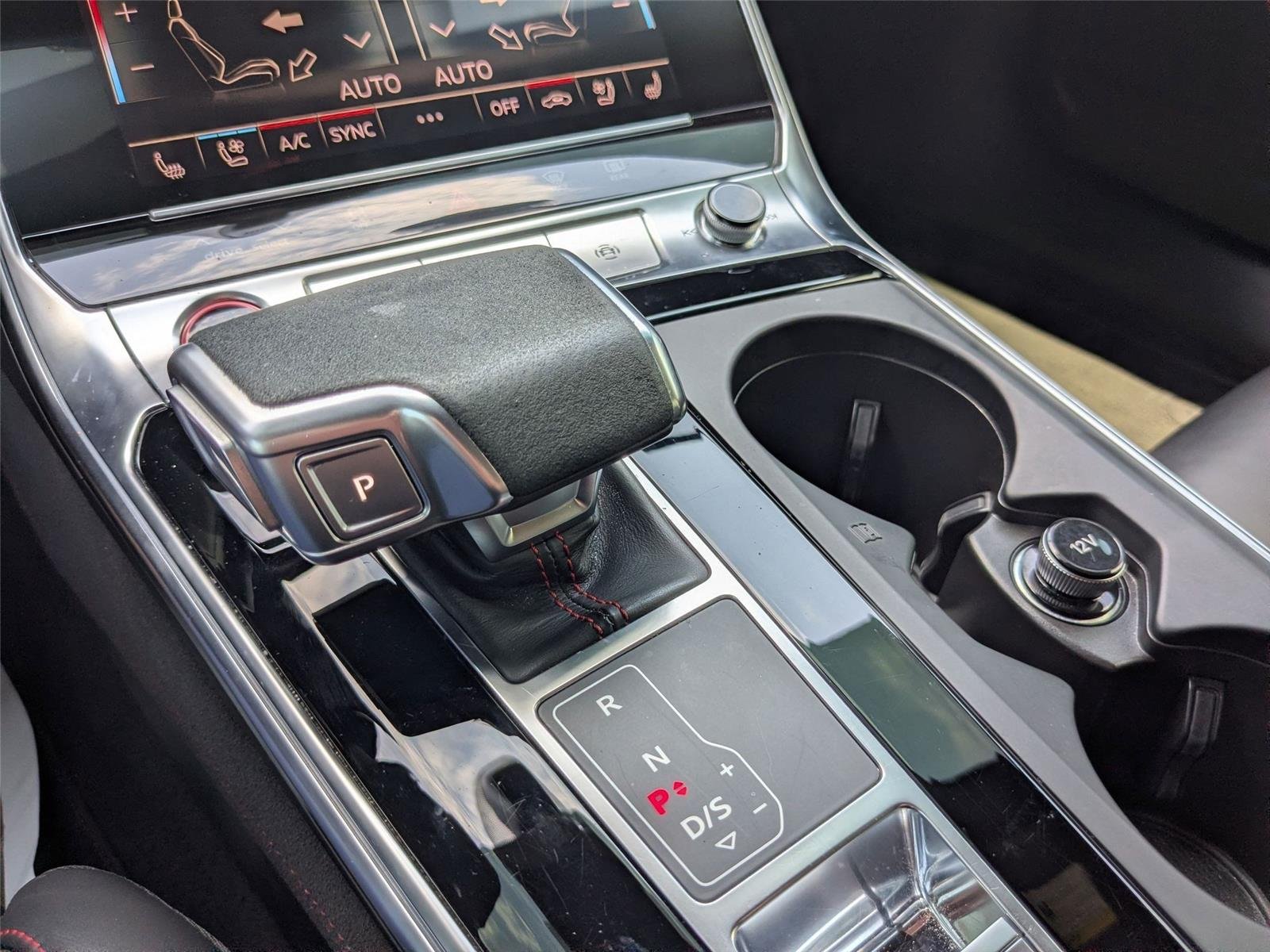 Used 2022 Sebring Black Crystal Effect AUDI  image 24