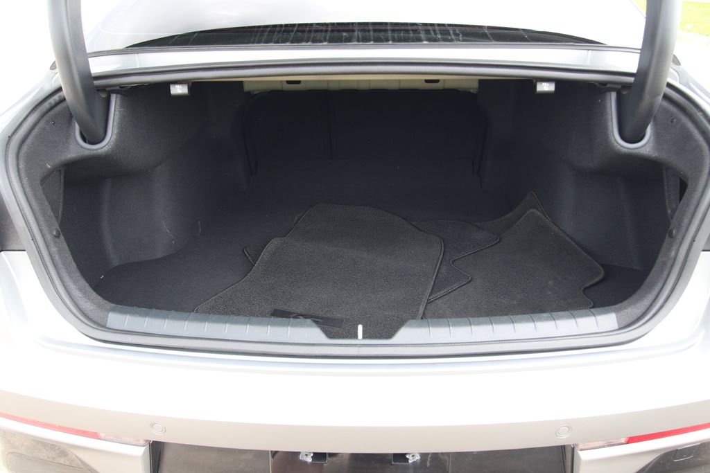Used 2025 Gray Kia GT-Line image 14