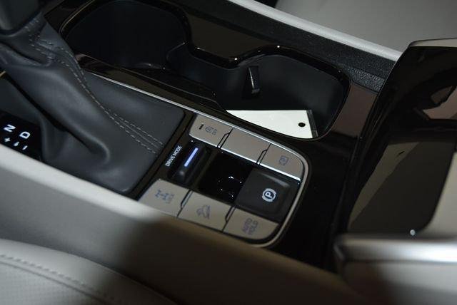 New 2026 White Hyundai SEL Plus AWD image 79