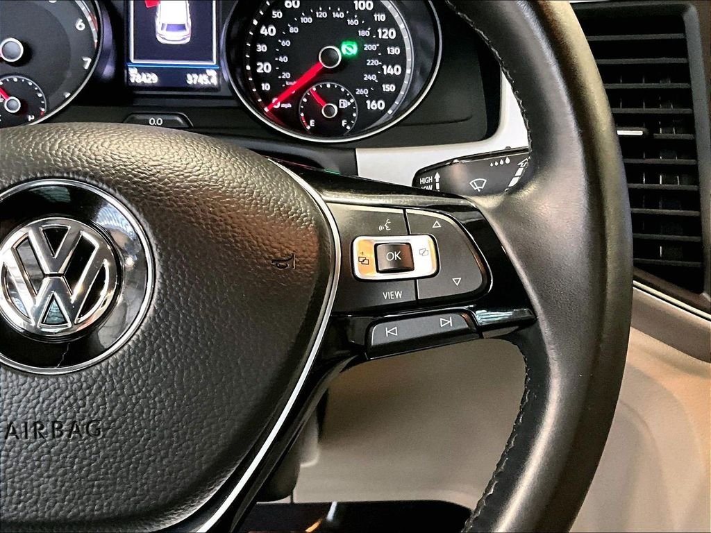 Used 2019 White Volkswagen 3.6L V6 SE image 25