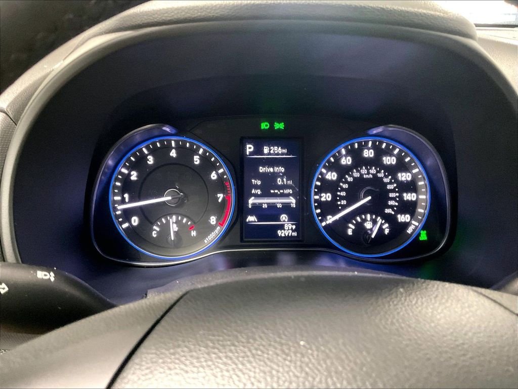 Used 2023 Gray Hyundai SEL image 25