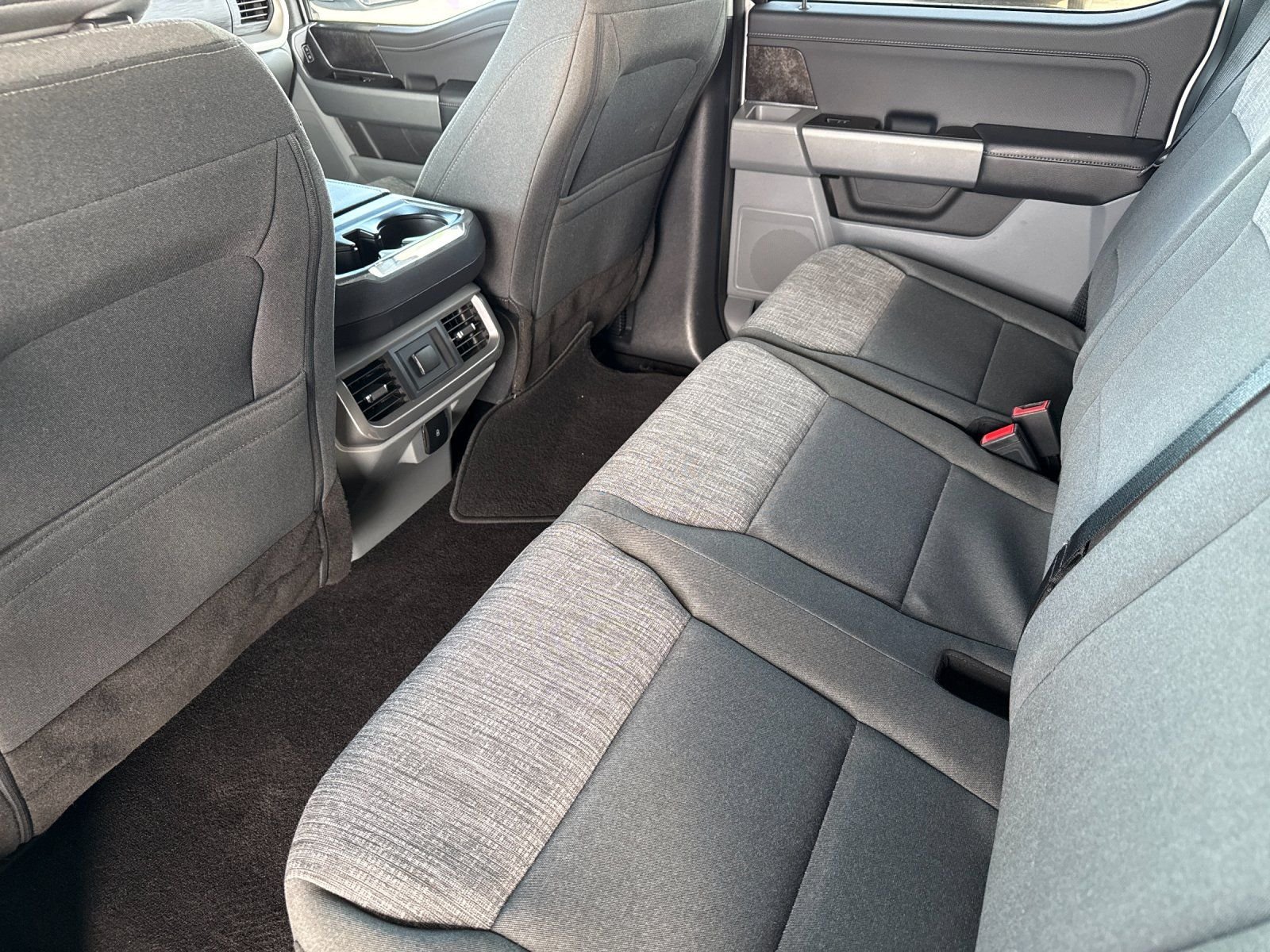 2022 Ford F-150 XLT - Photo 11