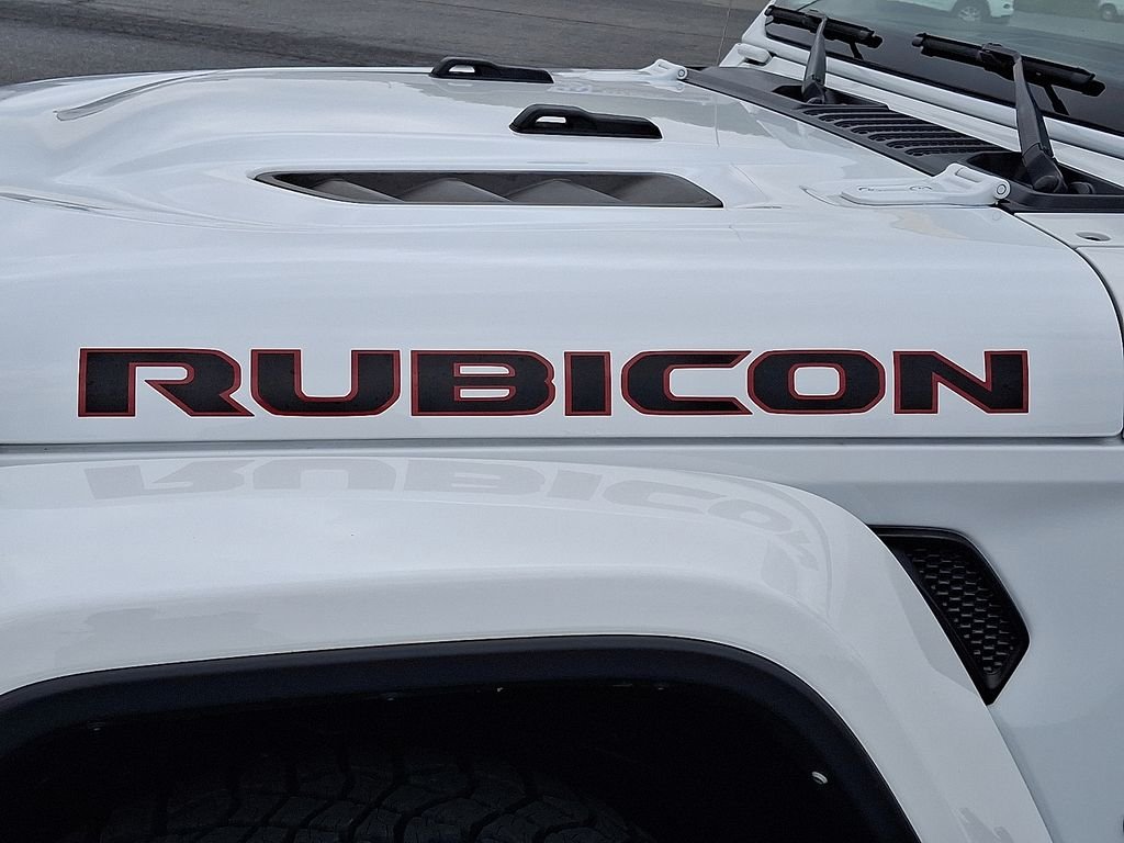 Used 2022 White Jeep Unlimited Rubicon image 29