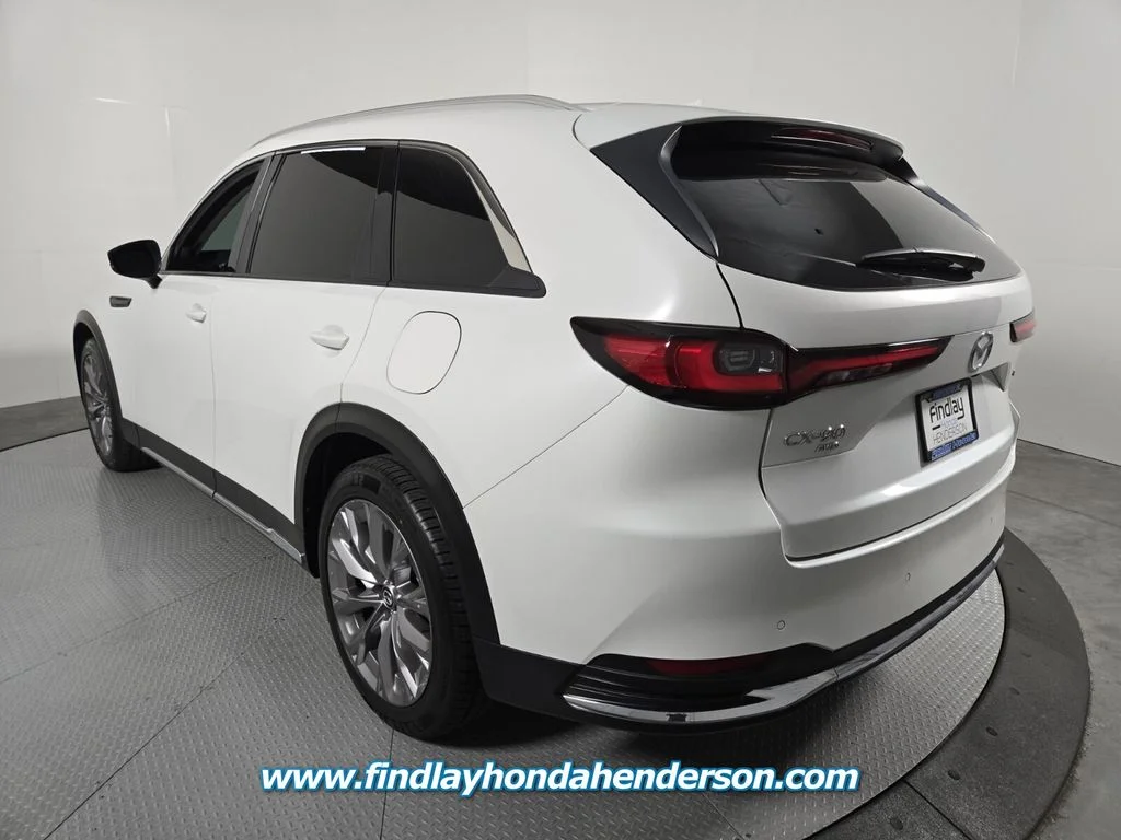 Used 2024 White Mazda 3.3 Turbo Premium Plus image 4