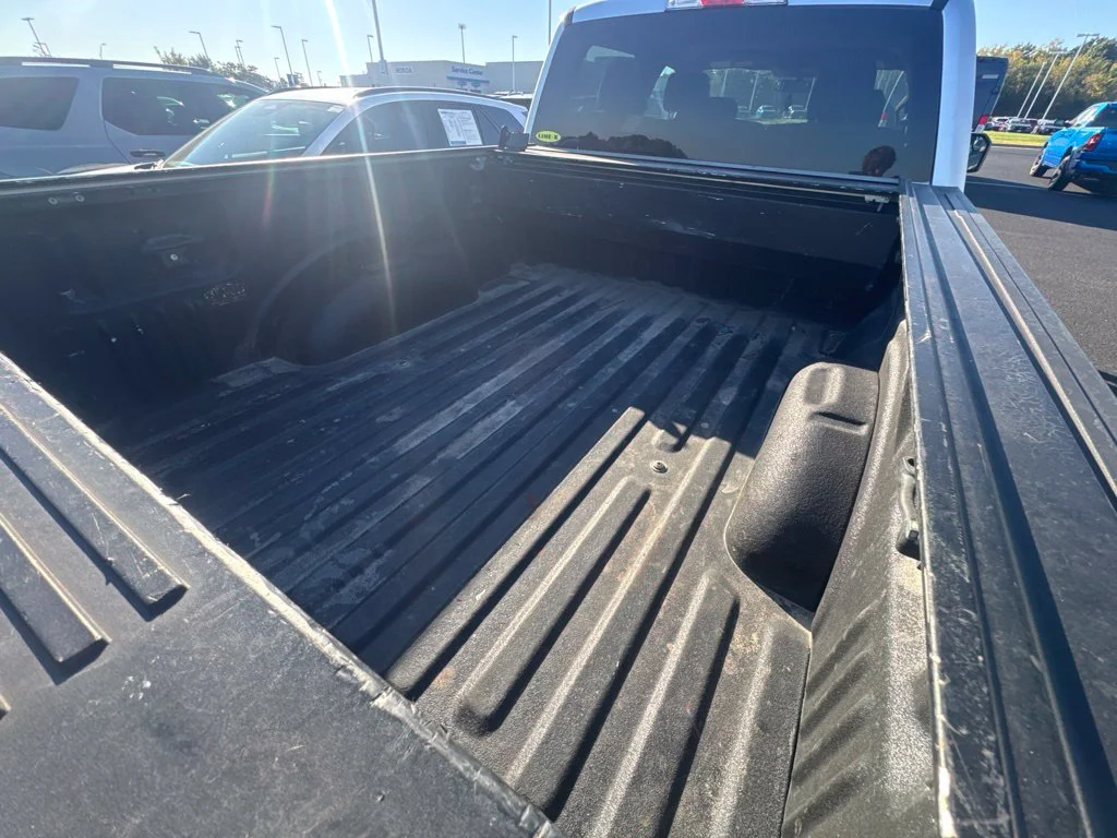 Used 2018  Ford XLT image 15