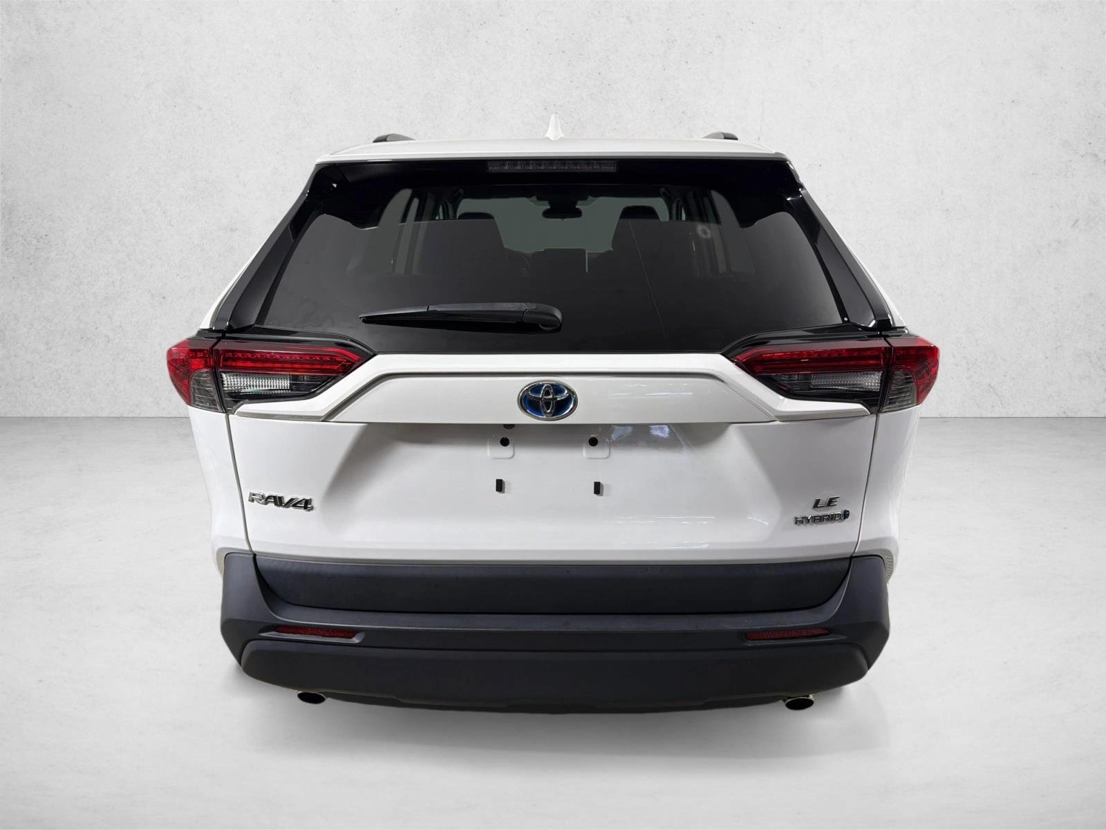 Used 2024 Ice Cap Toyota Hybrid LE image 4