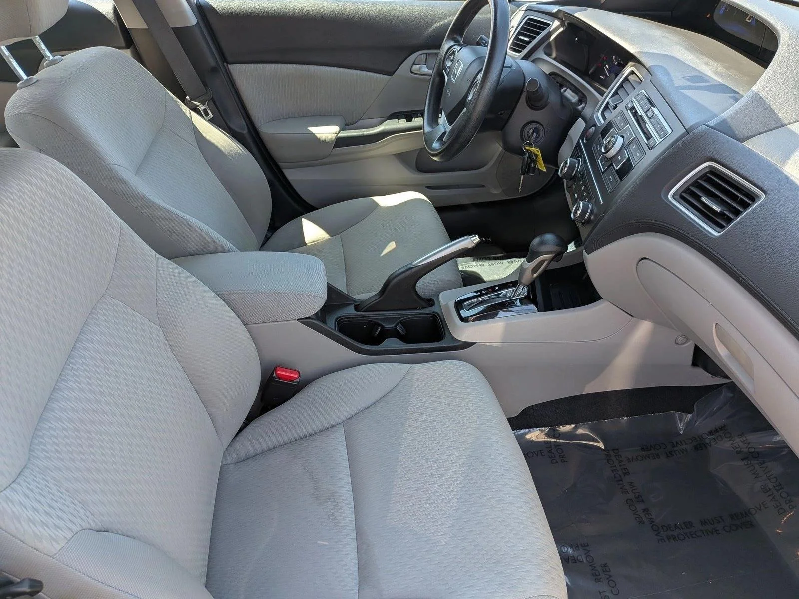 Used 2014 Silver/Gray Honda LX image 18