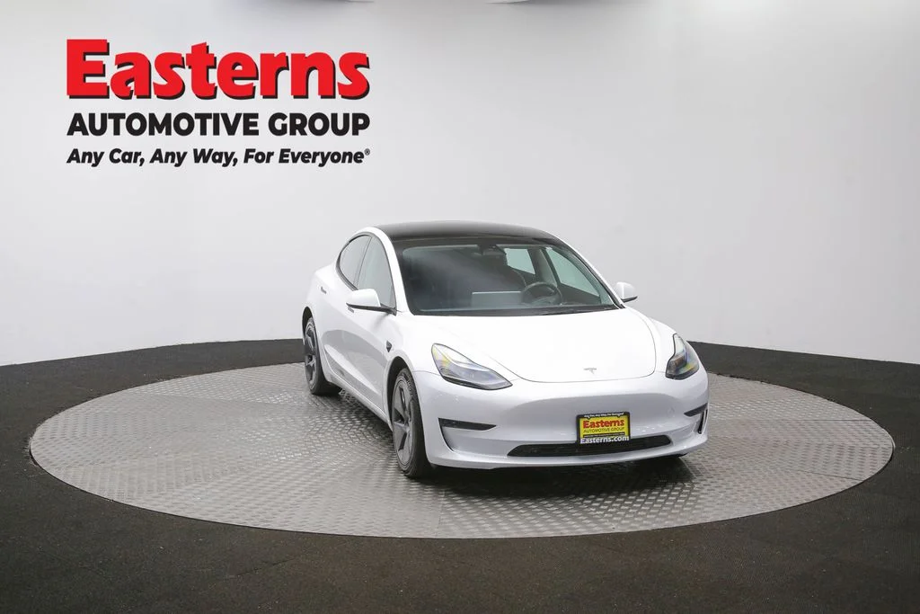Used 2023 White Tesla Base image 45