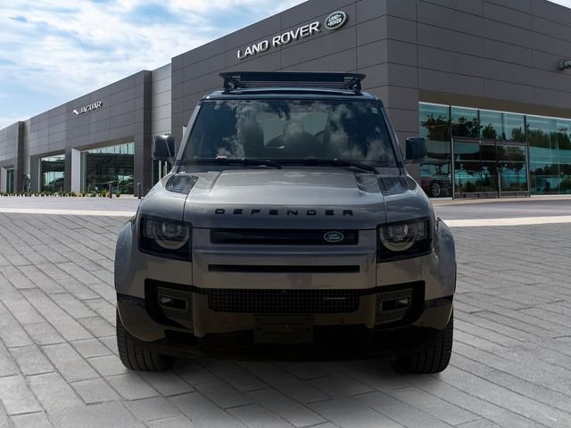 Used 2023 Eiger Grey Metallic Land Rover X-Dynamic SE image 8