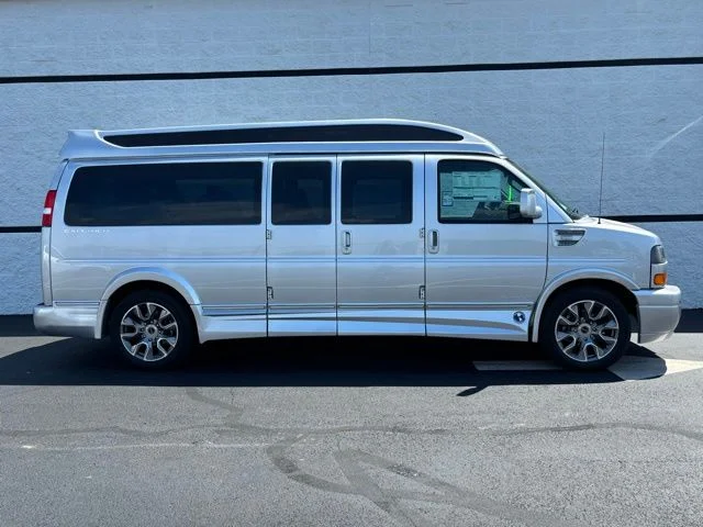 New 2026 Quicksilver Metallic GMC Explorer Limited SE image 6