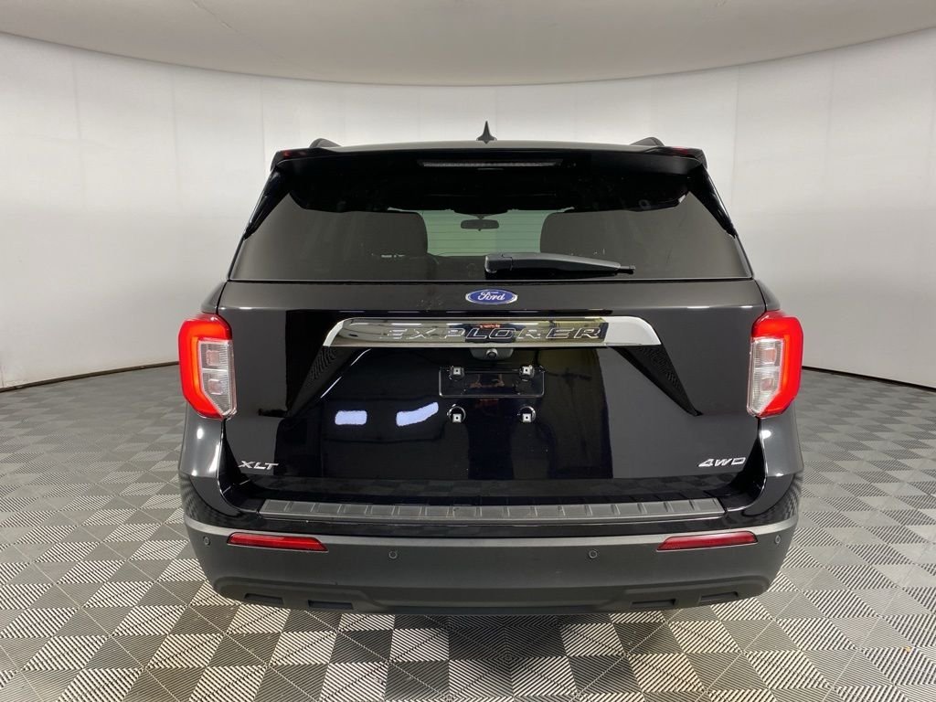 Used 2023 Black Ford XLT image 11